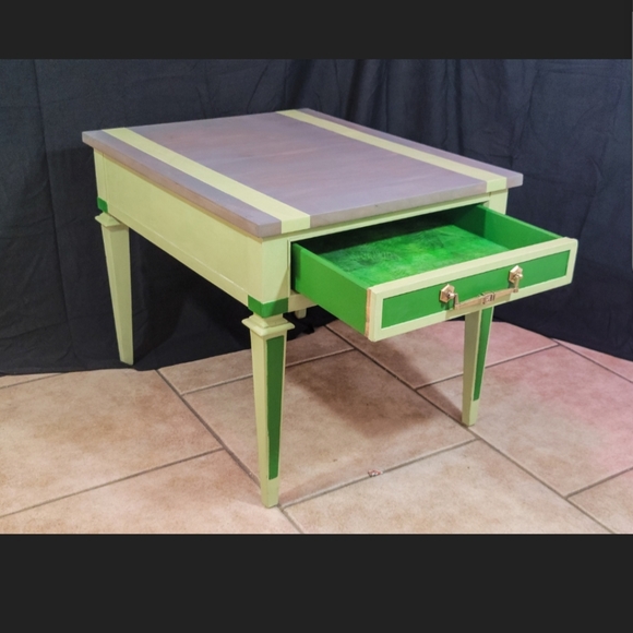 MCM Side Table, refurbished mid century modern end table - Picture 6 of 7